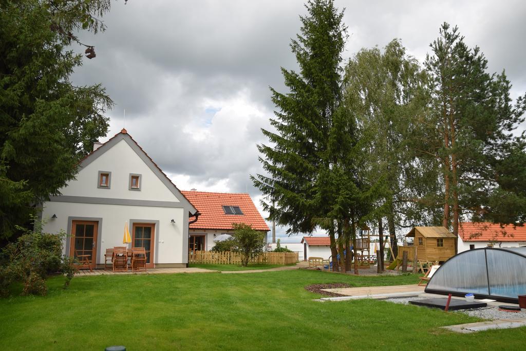 Apartmany Kojakovice - Trebon Jílovice エクステリア 写真