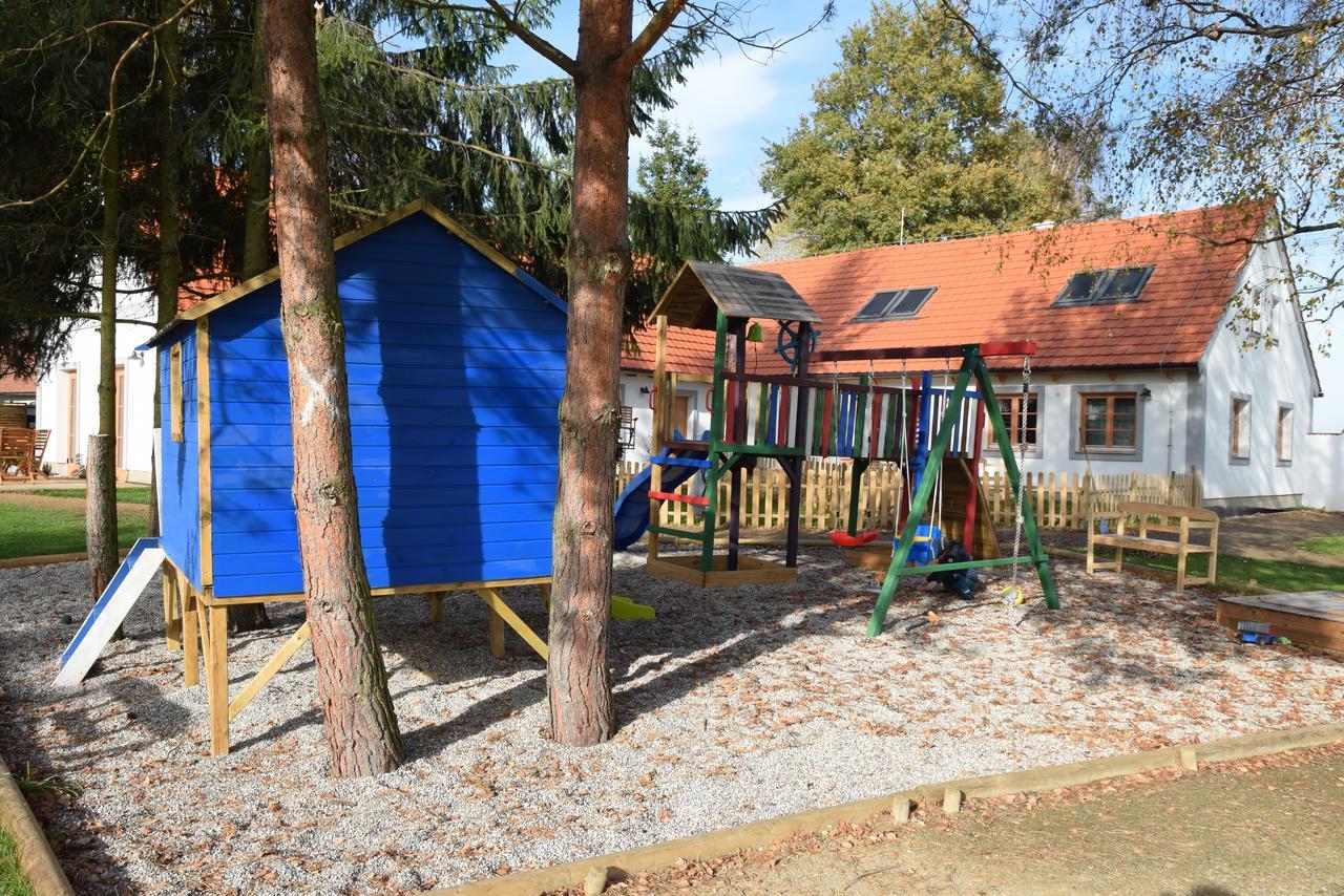 Apartmany Kojakovice - Trebon Jílovice エクステリア 写真