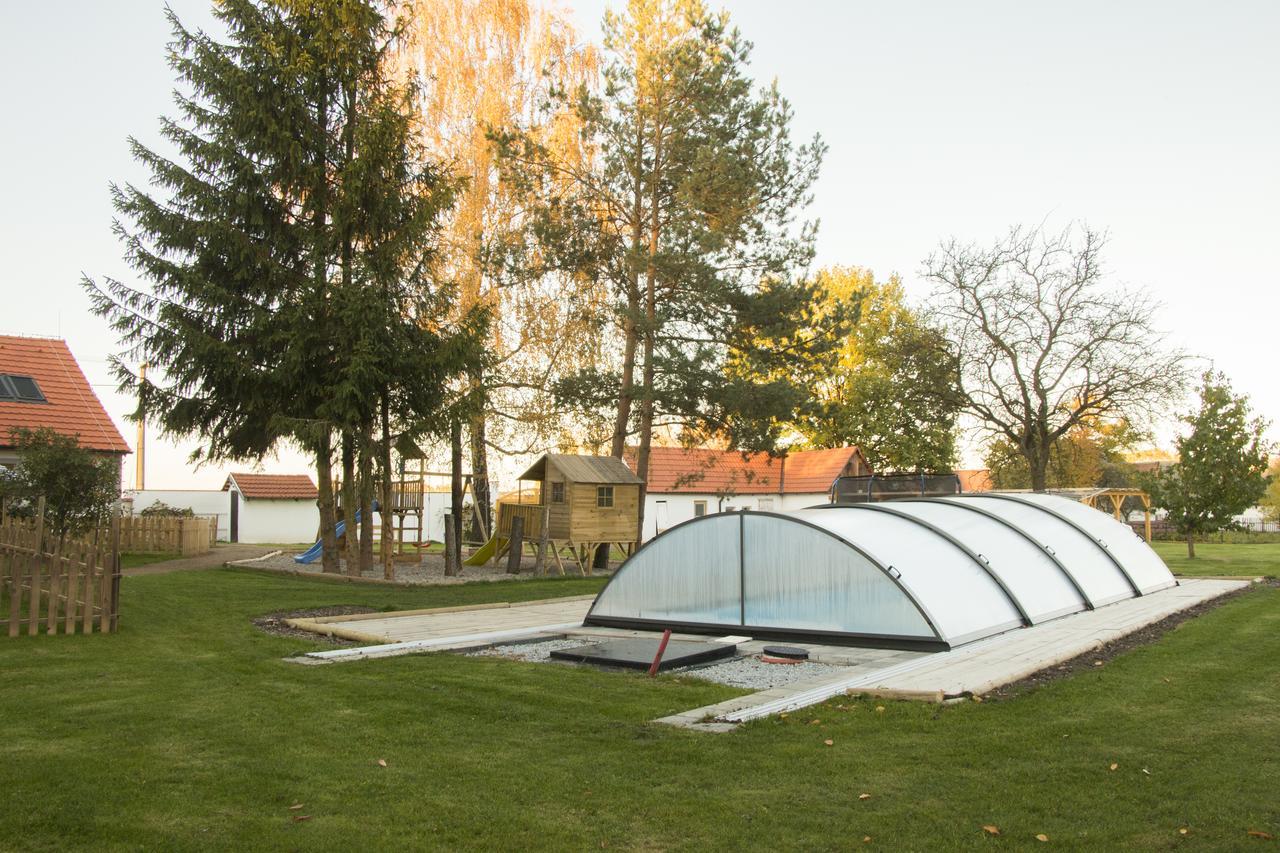 Apartmany Kojakovice - Trebon Jílovice エクステリア 写真